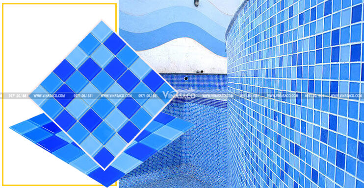 gạch mosaic thủy tinh bv483g4  là vật liệu ốp lát quen thuộc cho nhiều bể bơi